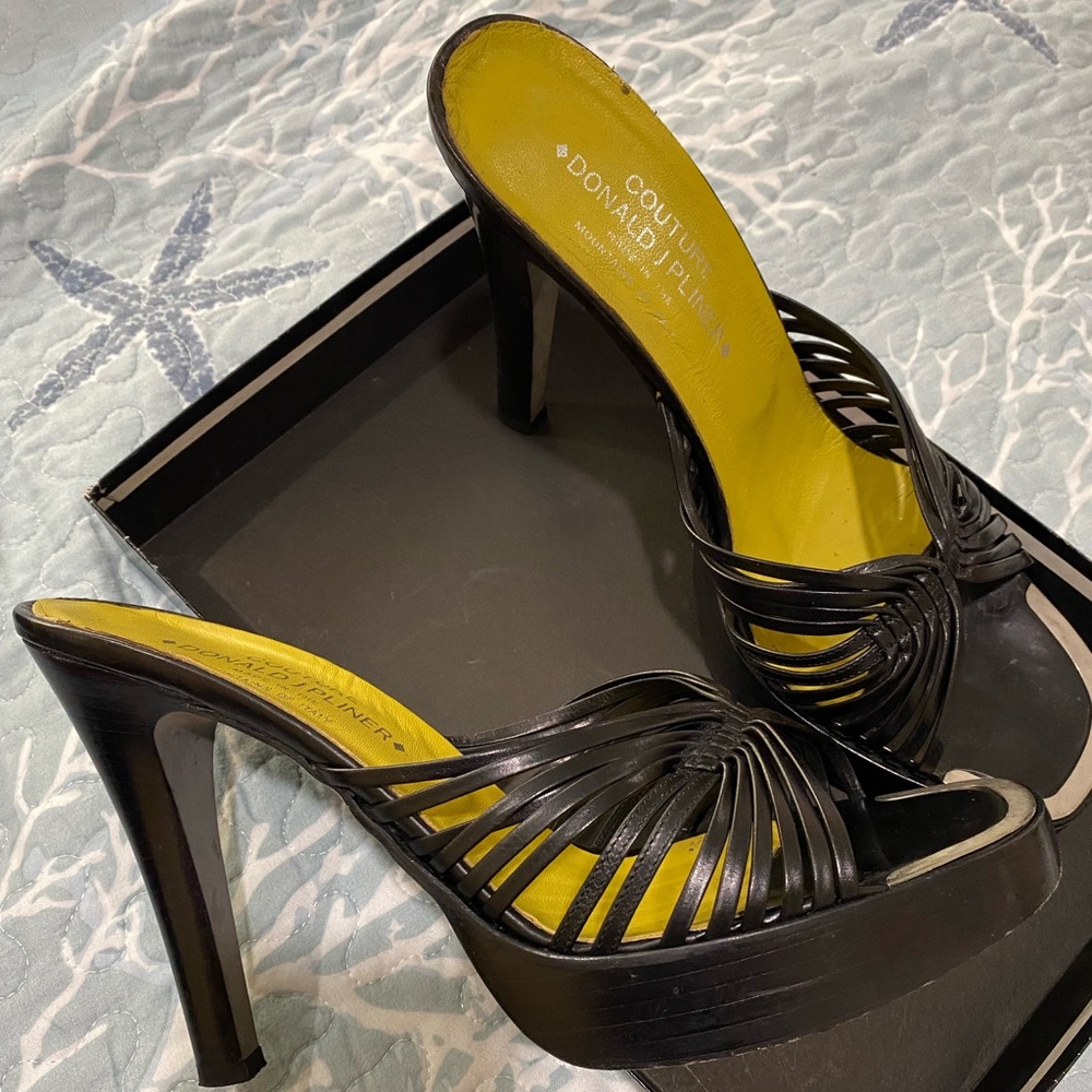 Couture Donald J. Pliner coresa heels size 10